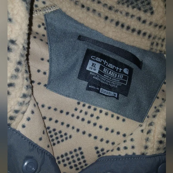 Carhartt Womens Relaxed Fit Tan + Gray Geometric Fleece Pullover XL - Picture 13 of 14